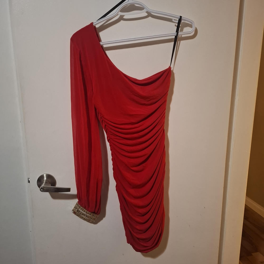 1006 Ruched One-Sleeve Mini Dress - Picture 2 of 5